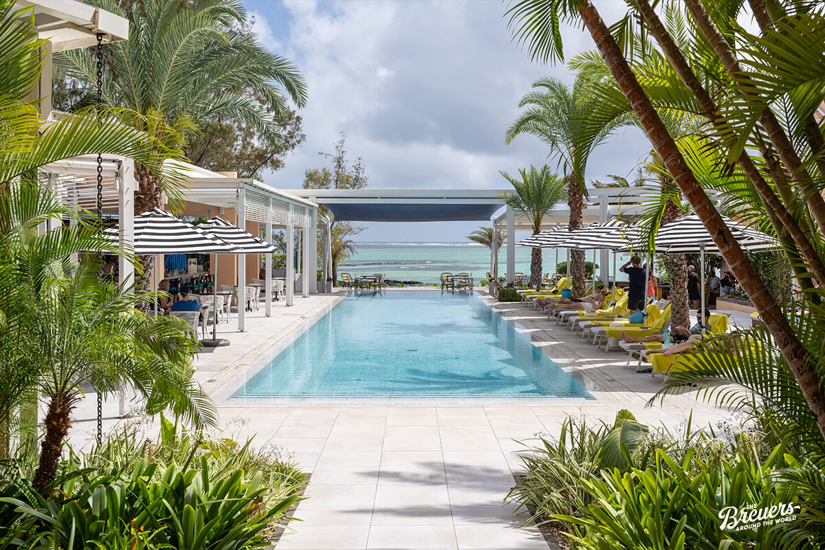 Hotelpool auf Mauritius