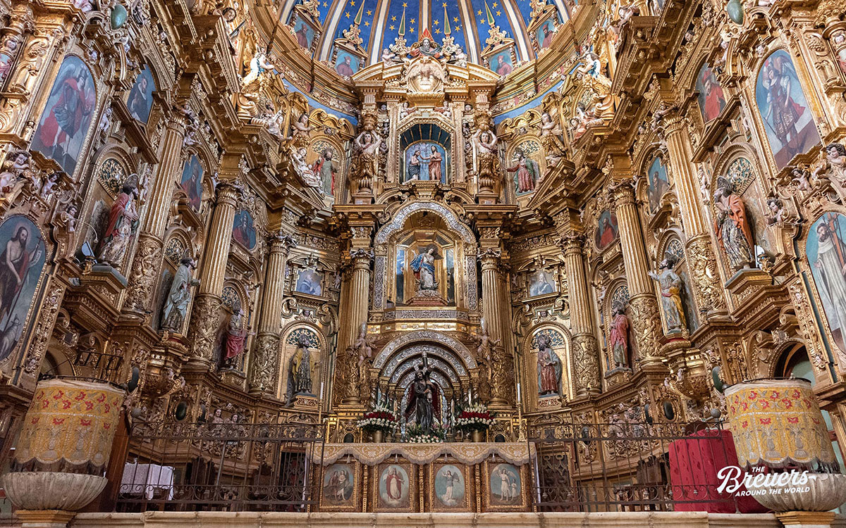 Kathedrale in der Altstadt von Quito