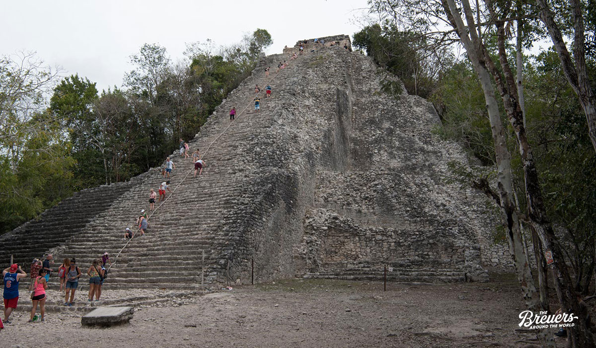 Nohoch Mul-Pyramide in Coba auf der Yucatan Halbinsel von Mexiko