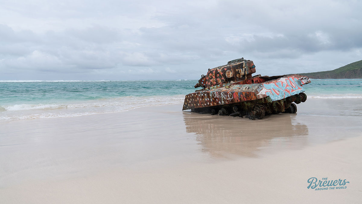Alter Panzer am Strand von Culebra Island