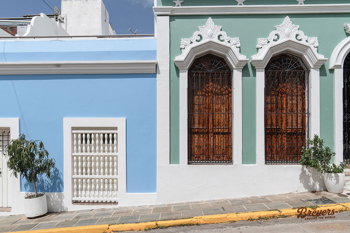 Bunte Fassaden in der Altstadt von San Juan