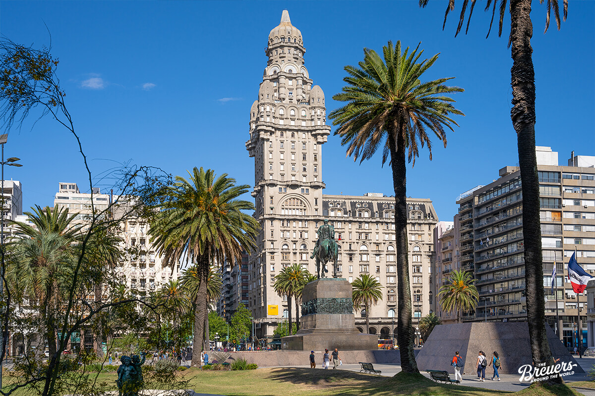 Plaza Independencia in Montevideo