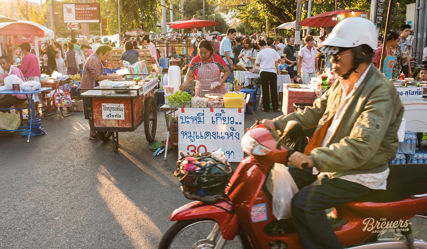 Abends ist Markt in Chiang Mai