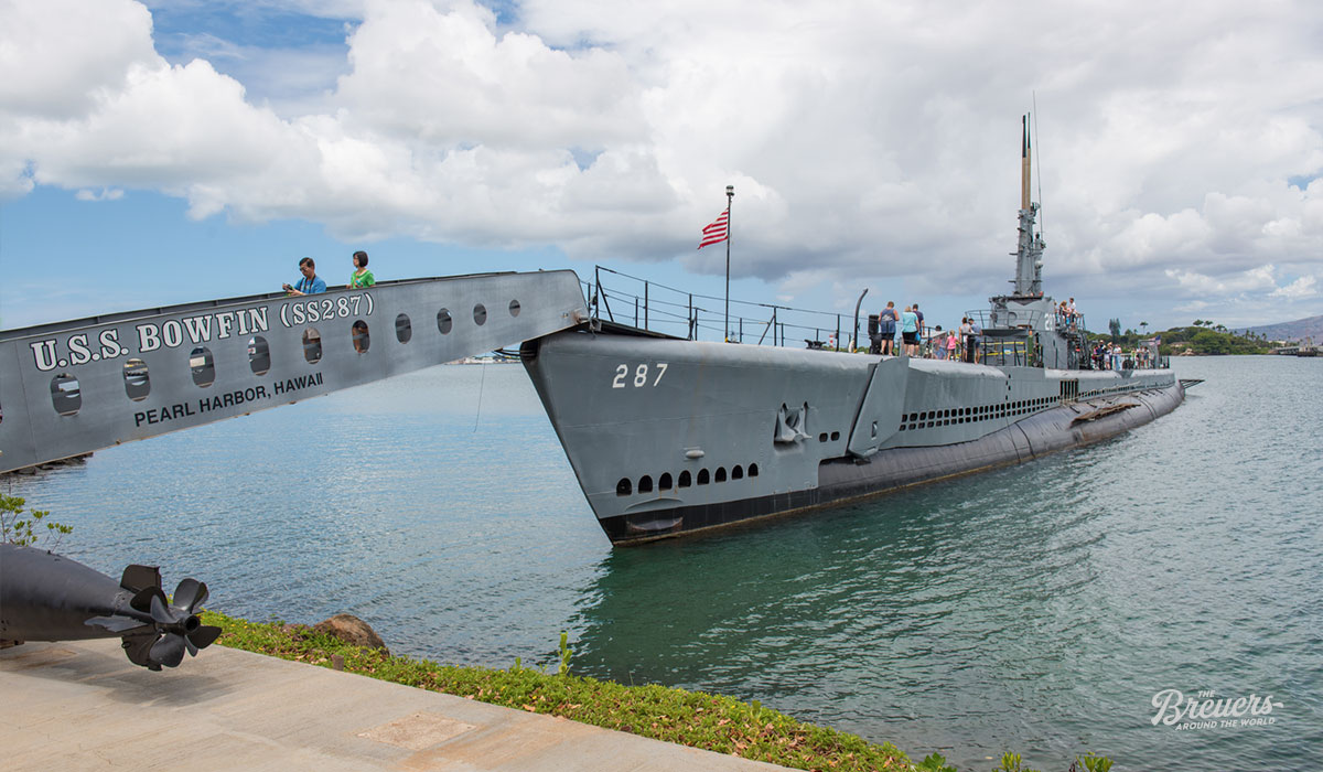 USS Bowfin im Hafen von Pearl Harbor auf Oahu