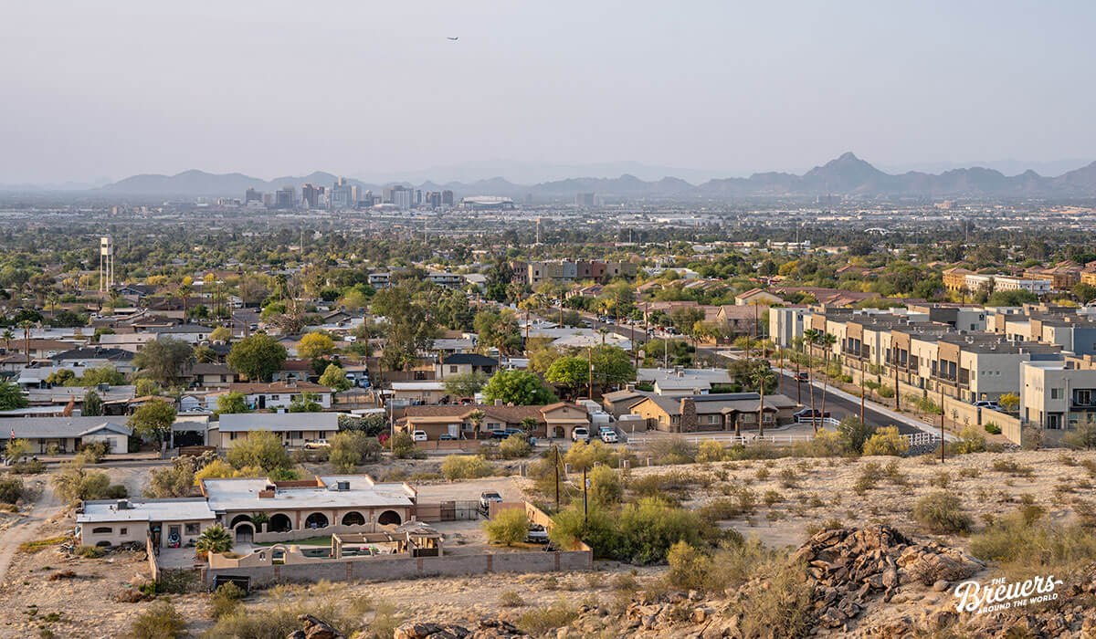 Blick über Phoenix vom Dobbins Lookout